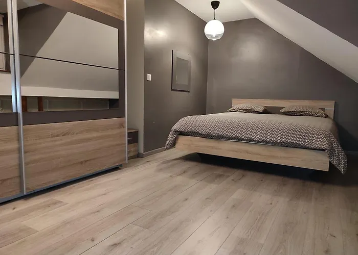 La Casa Pour Neuf